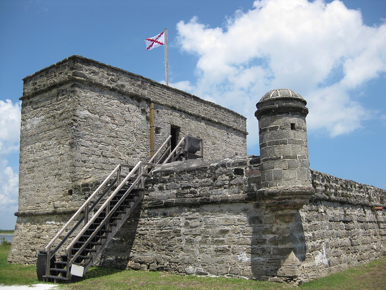 1280px-Ft_Matanzas_2008