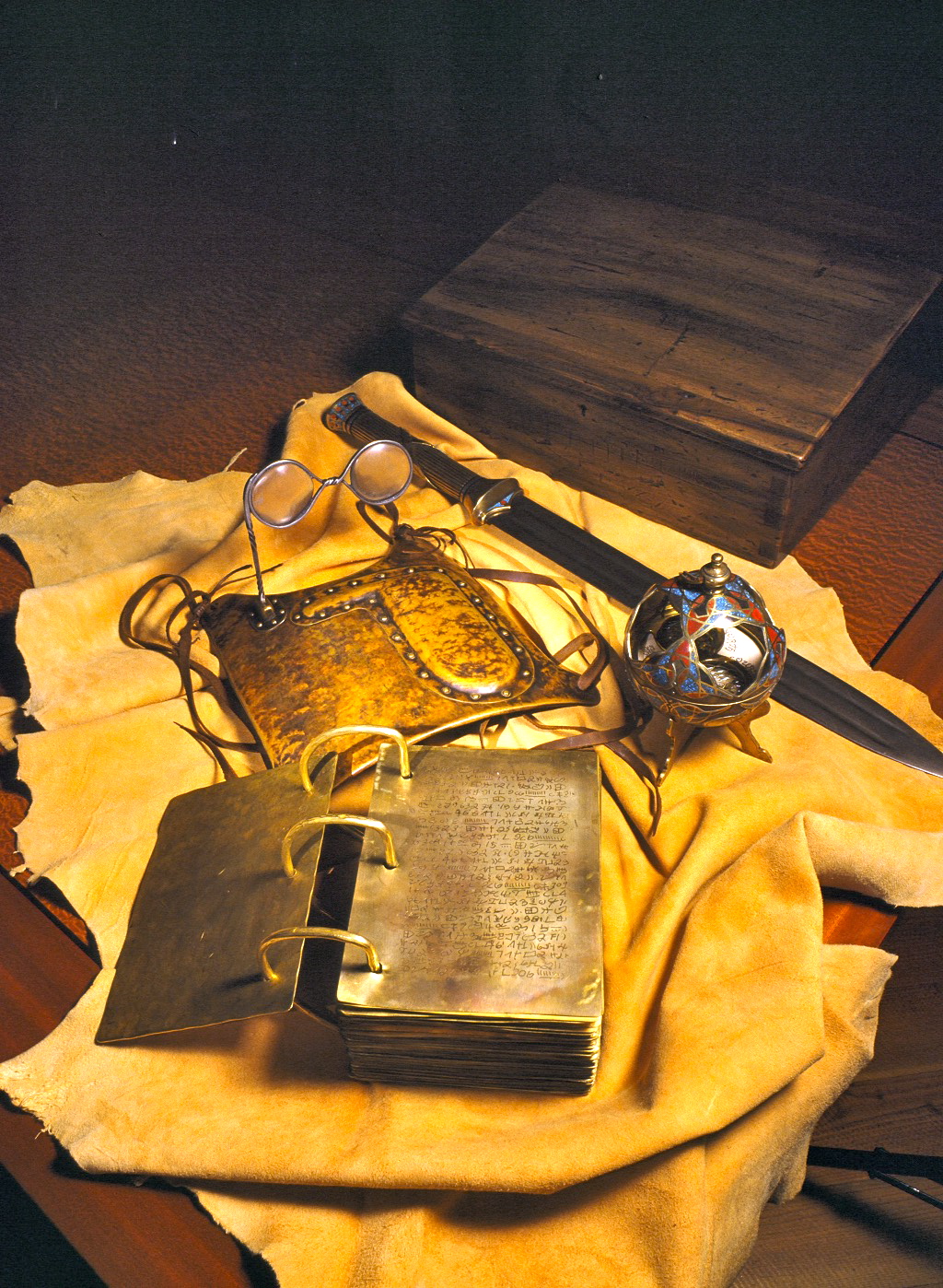 1827GoldenPlates