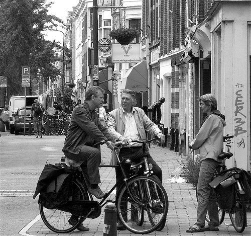 ArticlesTalkingOnTheStreet